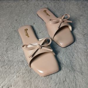 Daishy sandal flat teplek wanita sandal slip