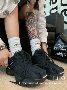 IJIO Original Design Luck Embroidered Letter Mid-Calf Socks Simple Matching Trendy Sports Socks for Men and Women Couples