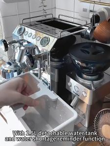 เครื่องชงกาแฟ รุ่น:CRM-3145 เครื่องชงกาแฟไอน้ำกึ่งอัตโนมัติเชิงพาณิชย์ ระบบสายดูด ฟังก์ชั่นอัตโนมัติ 2650 วัตต์ 15 บาร์