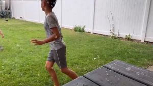 COD Mesin Pembuat balon air udara Gelembung mainan anak hewan peliharaan Mini 5V - 575