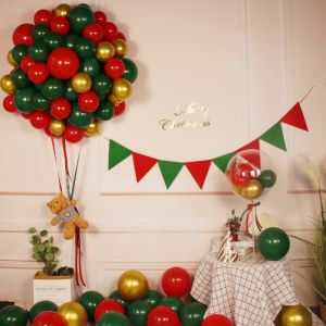 Christmas Bear Hot Air Balloon Window Display Decoration Green Red Latex Festival Activity Party Background Wall Setup
