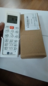 [ CHÍNH HÃNG] Remote Điều khiển máy lạnh LG-1 NÚT CAM mẫu mới  - Điều khiển điều hòa LG mẫu mới có hôp và đế