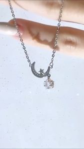 Vòng Cổ Hình Ngôi Sao Và Mặt Trăng Bạc Nguyên Chất S999