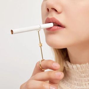 Creative Smoking Stand Cigarette Holder