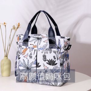 กระเป๋าแฟชั่น แม่กระเป๋าผ้าอ้อมเด็ก ความจุข กระเป๋าเป้สะพาย หลังกันน้ำอเนก ประสงค์