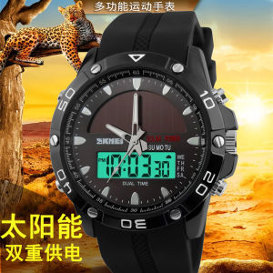 นาฬิกาข้อมือพลังงานแสงอาทิตย์สำหรับผู้ชาย นาฬิกาอัจฉริยะแบบดิจิตอล กันน้ำ ไฟกลางคืน ฟังก์ชั่นหลายอย่าง นาฬิกาข้อมือสำหรับเล่นกีฬา นาฬิกาข้อมือแบบสองหน้าจอพร้อมปฏิทิน