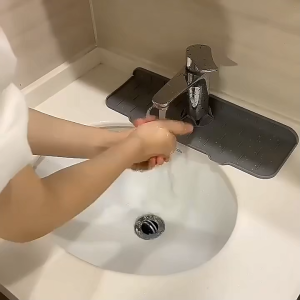 Foldable Sink Splash Guard Silicone Draining Pad Faucet Drip Tray for Bathroom RV