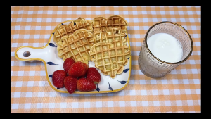 [SG Ready Stock] Mini Waffle Maker Electric Breakfast Waffle Machine Sandwich Multi function Cooker Pot Non-stick baking sheet Egg Cake Pan Eggette Anti scalding shell Electric Bread Cake Maker Waffle Pot
