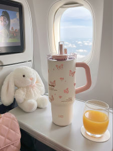 FACE | Insulated Large Capacity Water Bottle with Straw