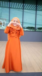 ชุดเดรสเด็กมุสลิม รุ่นอินชา เนื้อผ้าซาร่า เด็กหญิง ชุดเดรสเด็ก ชุดรายอเด็ก เดรสเด็กมุสลิม ราคาชุดไม่รวมผ้าคลุมนะคะ ชุดเดรสคุณหนู  มีไซซ์ M-3XL