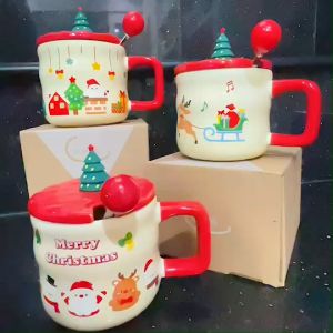 🎄 แก้วเซรามิค Christmas พร้อมฝา และช้อน ขนาด 380 ml