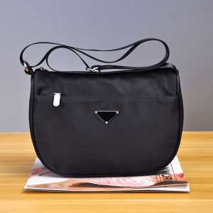 Fashionable Oxford Cloth Dumpling Bag Crossbody Womens Bag Casual Versatile Simple Lightweight Trendy Single Shoulder Bag