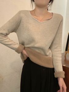 Thickened Fleece Lined Knitted Long Sleeve Base Shirt Womens Inner Wear Turtleneck Top Shoulder Width Regular Length Long