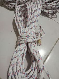 tali ikat barang / tali tambang murah 6mm / panjang 10m / tali ikat barang / tali ikat ternak / tali terpal