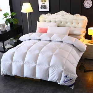 Chăn mền lông vũ Hitton nhập khẩu siêu nhẹ chính hãng kích thước 2mx2m3 nặng 3kg