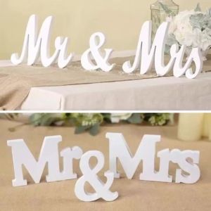 3pcs/set Wooden Freestanding Mr & Mrs Letters Signs Wedding Party Table Photo Props Top Dinner Decor Anniversary Wedding Gif