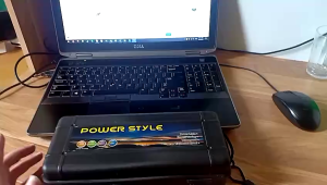 Đèn pin siêu sáng S015 Đèn mini siêu sáng Pin 4800Mah siêu mạnh chống nước cầm nắm chắc chắn