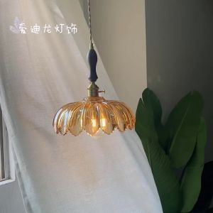 โคมระย้า ห้องอาหารย้อนยุคอเมริกัน โคมไฟวินเทจ 25 เซนติเมตร เส้นไฟ สำหรับห้องนั่งเล่นร้านอาหารบาร์คาเฟ่ แถมหลอดไฟ 1 หลอด แถมหลอดไฟ 1