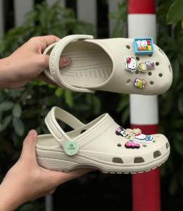 🛍️ลด90% รองเท้าแตะ Classic หิ้วนอก ถูกกว่าช้อป พื้นนุ่มใส่สบาย