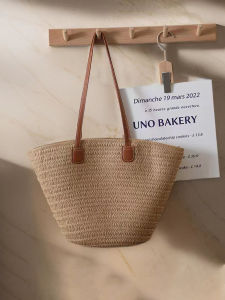 Artistic Large Capacity Straw Woven Tote Bag for Women 2023 Summer New Style Beach Vacation Commuting Handbag Soft Shoulder Bag