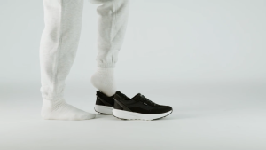 Kizik Charlotte Black Womens Sneakers