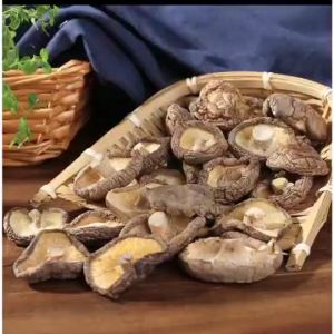 เห็ดหอมแห้ง B5 ไซส์ใหญ่ ดอกหนา 1 Kg เห็ดหอมไซต์ใหญ่ พร้อมส่ง