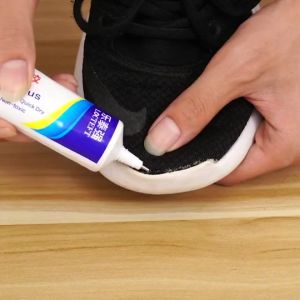 กาวพิเศษสําหรับซ่อมรองเท้า กาวติดรองเท้า กาวซ่อมรองเท้า กาวติดพื้นรองเท้า ยึดติดแน่น ไม่มีพิษไม่มีรส กันน้ํา