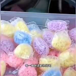 50/100PCS Laundry Beads Anti Static Softener Beads Lasting House Cleaning Tools Perfume Pewangi Manik Sabun Baju Manik Pewangi Pakaian Tahan Lama 留香珠