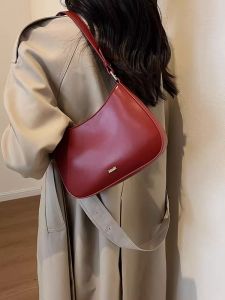 Wedding Bag Fancy Small Bag Womens Bag New Arrival Texture Niche Style Shoulder Underarm Bag Red Wedding Bride Messenger Bag