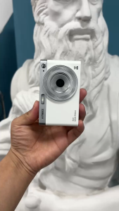 【KiTBEEZ KF-1】CCD Digital Camera 50MP 16X Zoom 4K Video 2.88″ IPS Screen WiFi Face Recognition AF Autofocus