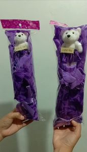 Finders by Purple Hugs & Roses Bouquet Gift for Romantic Occasions
