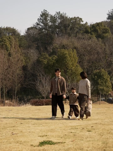 Naturehike ฟลายชีท อุปกรณ์ตั้งแคมป์ เสาฟลายชีทรุ่นใหม่ในปี Sun Shelter Flysheet Tarp ฟลายชีท ทาร์ป สีทอง กันแดด กันฝน ชุ่มคู่แดด ราคาบริเวณ 5,000 ฿น้อยกว่า 2,500 ฿