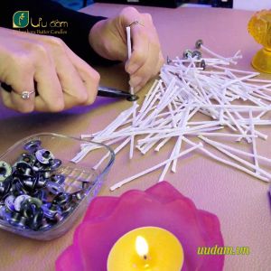Đế sắt xỏ tim nến đế cố định tim nến. Dụng cụ làm nến - Nến Ưu Đàm