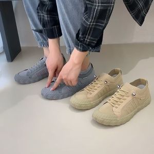 Breathable Flyknit Upper Casual Shoes For Men Fashion Rubber Sole Shoes Slip On Shoes For Men
