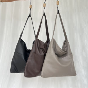 Soft Leather Lightweight Commuter Fashionable Tote Bag Womens Crossbody Bag Large Capacity Casual Chic Magnetic Buckle Closure