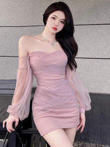 ชุดเดรสสั้นคอวีแขนยาวผ้าตาข่ายเซ็กซี่สไตล์ฝรั่งเศสสำหรับผู้หญิง กระโปรงสั้นเข้ารูปเอวสูง ชุดเดรสฤดูร้อนสีพื้น