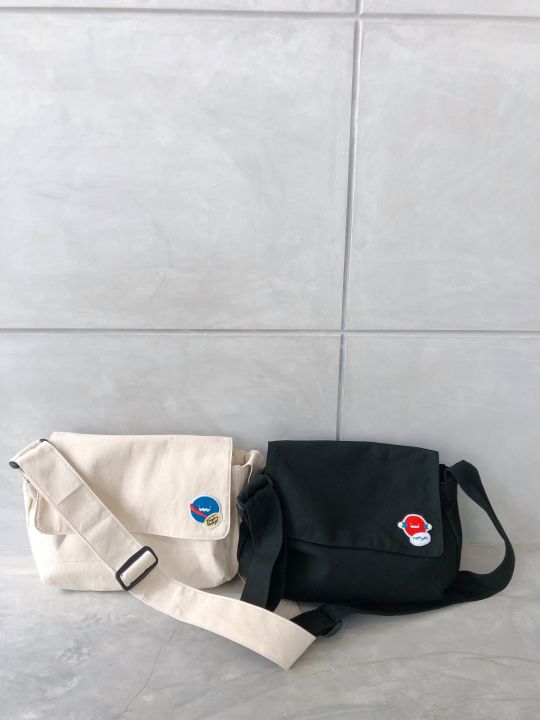 กระเป๋าสะพายข้าง Johnny Bag Lazada.co.th