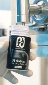 PJ AYOMI BEAUTE Whitening Ultimate - Paket Glowing untuk kulit KERIPUT FLEK HITAM dan ANTI AGING yang bersetifikat BPOM - untuk terlihat lebih bersih dan kembali cerah Kering Mencerahkan Mengencangkan Kerutan Moisturizer Vitamin Memudarkan Cleanser