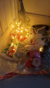 ไฟตกแต่ง LED ไฟม่าน LED ม่านไฟดาว หิมะ คริสต์มาส ขนาด 2.5เมตร แสงวอร์ม รวมสี กันน้ำ ปรับได้8ระดับ ติดตั้งสะดวกสบาย ใช้งานง่าย แค่เสียบปลั๊กไฟ ประหยัดทนทานกว่าหลอด ชนิดอื่นๆ