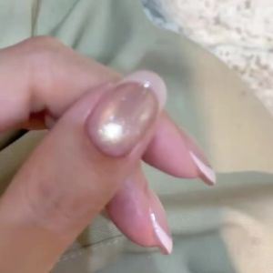 Sơn Móng Tay Gel Mắt Mèo Siêu Lấp Lánh MIANEL 10ml Màu Hồng Nude Ánh Vàng Bóng Mượt Như Hạt Thủy Tinh Mùa Hè 2026 Mẫu Mới Trang Trí Móng Tay