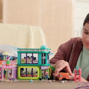 LEGO Friends 42674 Comic Book and Game Shop (1005 Pieces)