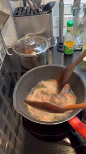 หมูแดดสูตรแม่กุหลาบbyจีโอมีท