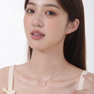 DODO.GOGO | DODOGOGO Floral Necklace Womens Luxury Unique High-End Shell Lockbone Chain Jewelry Sweet Girl Style Fresh out Alloy Embellished