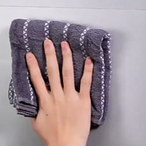 ราวแขวนผ้าขนหนู สามารถยืดหดได้ ติดผนัง ราวตากผ้า ชั้นแขวน ไม่ต้องเจาะรู กันน้ํา ไม่เป็นสนิม