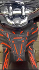 Dozeuscka Karpet Motor PCX 160 Bahan Karet Premium Tebal