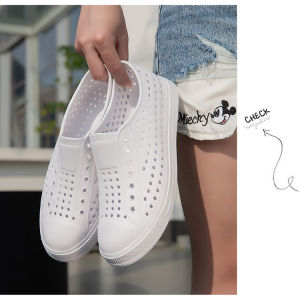 รองเท้าแตะกีฬากลางแจ้งฤดูร้อนสําหรับผู้ชายและผู้หญิง รองเท้าแตะกันลื่นระบายอากาศได้ดี