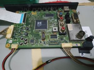 MB Toshiba 32PB2E / Mainboard 32PB2E