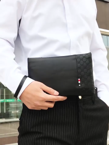 Fashionkinian DT2 Handbag Pria Bahan Kulit Import Clutch Bag Laki Keren Kekinian Dompet Tangan Cowok Pesta Dompet Multifungsi Handbag Pria Simpel Elegan Handbag Clutch Bag Laki Murah Dompet Kartu Pria Dompet Tangan Pria Kerja Dompet Tangan Pria Jalan