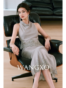 WANGXO | Bộ Áo Thun Dây & Chân Váy Xòe Cao Waisted Tencel Cupro Jacquard Cắt Chéo
