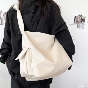 กระเป๋าสะพายไหล่สำหรับทั้งหญิงและชาย - ARCTIC HUNTER กระเป๋าสะพายไหล่สำหรับทั้งหญิงและชายฉบับภาษาเกาหลี Ins กระเป๋าไนลอนลำลองแข็งแรงและใส่ของได้จุกระเป๋าพาดลำตัวมีสี